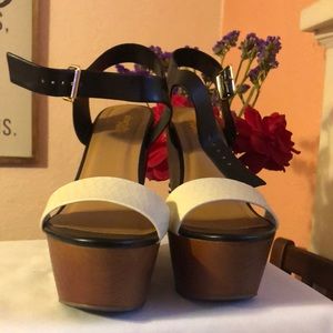 Charlotte Russe black and white platform